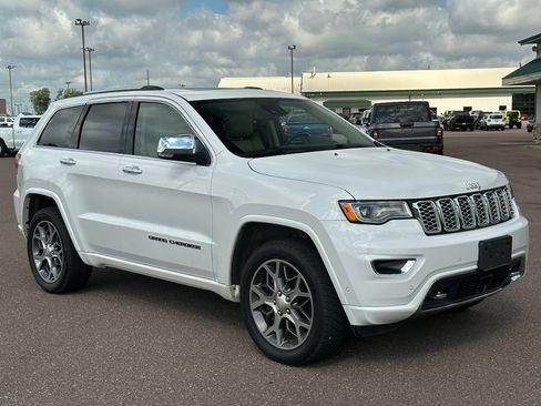 Used 2021 Jeep Grand Cherokee Overland w/ Protech Group AWD/4WD image 7