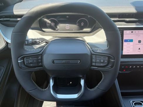 New 2026 Jeep Cherokee Laredo AWD/4WD image 25