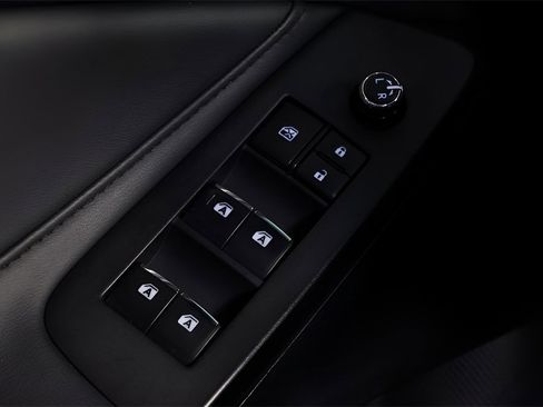 Used 2020 Toyota Avalon TRD image 31