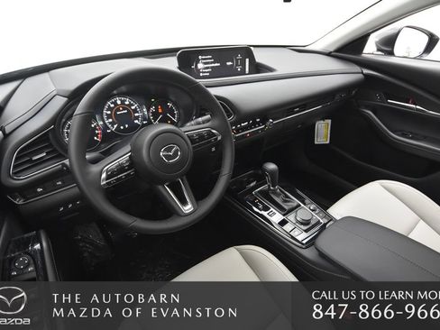 Used 2025 MAZDA CX-30 AWD 2.5 S w/ Preferred Package image 25