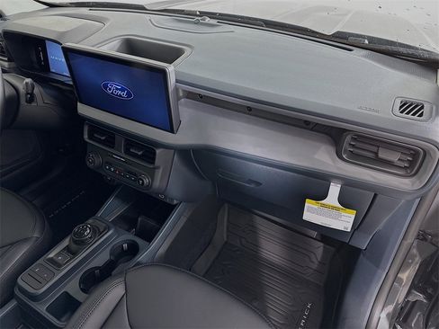 New 2026 Ford Maverick Lariat w/ Black Appearance Package image 30