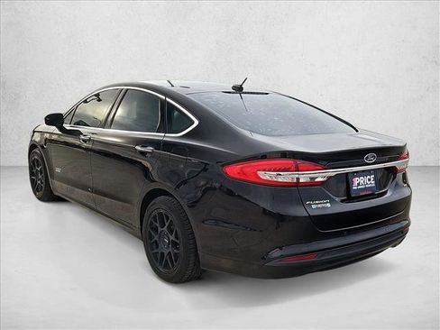 Used 2018 Ford Fusion Energi SE image 8