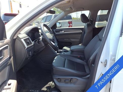 Used 2023 Volkswagen Atlas SE FWD image 18