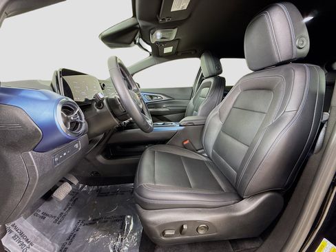 Used 2024 Chevrolet Equinox EV LT image 22