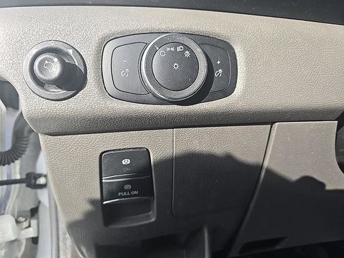 Used 2024 Ford Transit 250 148 Medium Roof Extended AWD w/ Load Area Protection Package image 17
