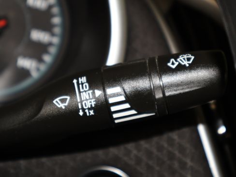 Used 2023 Chevrolet Malibu LT image 23