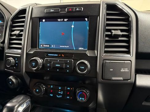 Used 2019 Ford F150 XLT w/ Equipment Group 302A Luxury AWD/4WD image 26