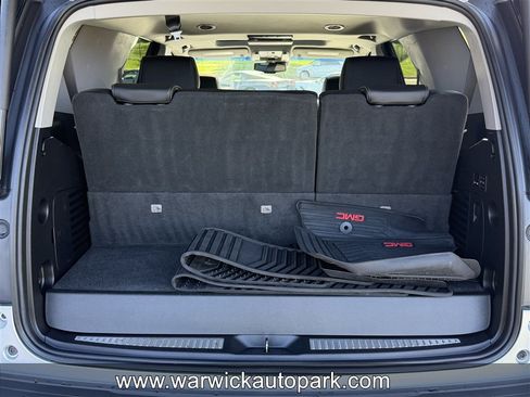 Used 2019 GMC Yukon Denali w/ Denali Ultimate Package AWD/4WD image 20