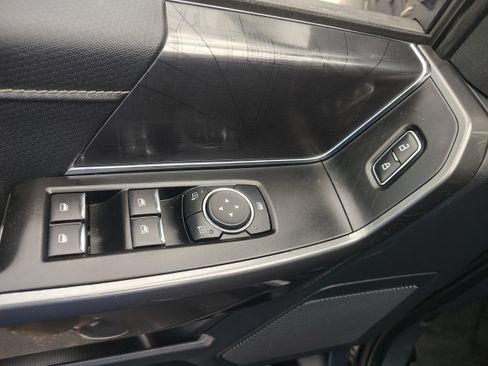 Used 2022 Ford F150 XLT w/ Equipment Group 302A High AWD/4WD image 20