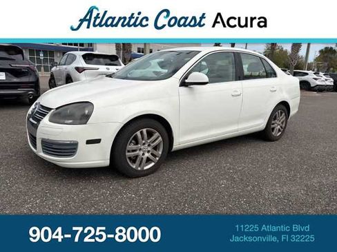 Used 2005 Volkswagen Jetta TDI image 1