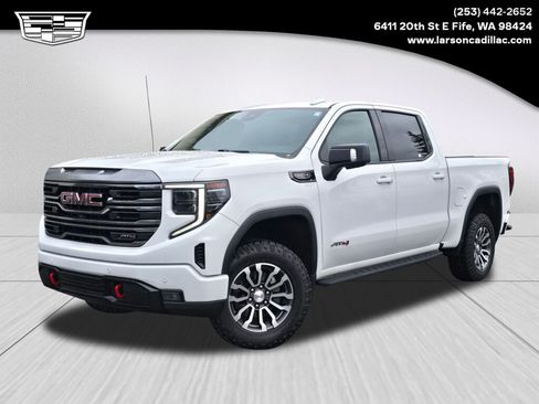 Used 2022 GMC Sierra 1500 AT4 w/ AT4 Premium Package image 1