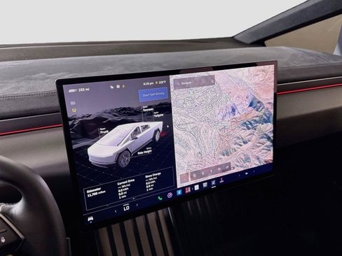 Used 2024 Tesla Cybertruck Cyberbeast AWD/4WD image 14