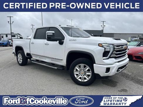 Used 2024 Chevrolet Silverado 2500 High Country w/ High Country Premium Package image 2