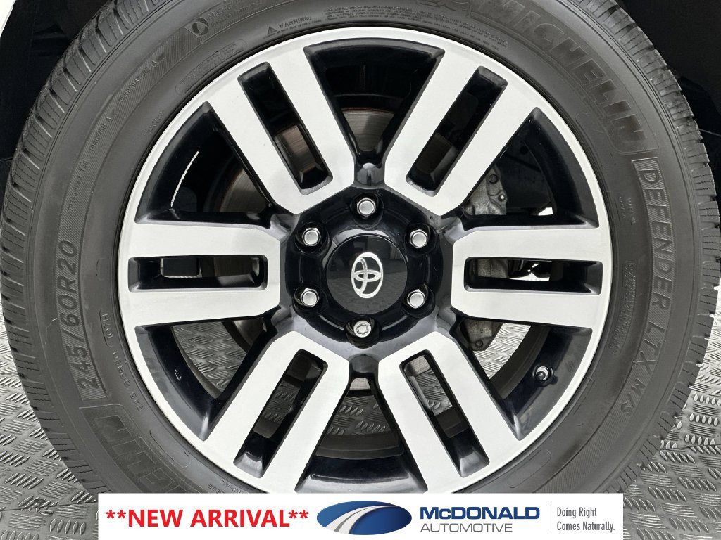 Used 2016 Toyota 4Runner Limited AWD/4WD image 10