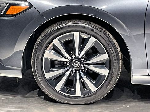 Used 2024 Honda Civic EX image 36