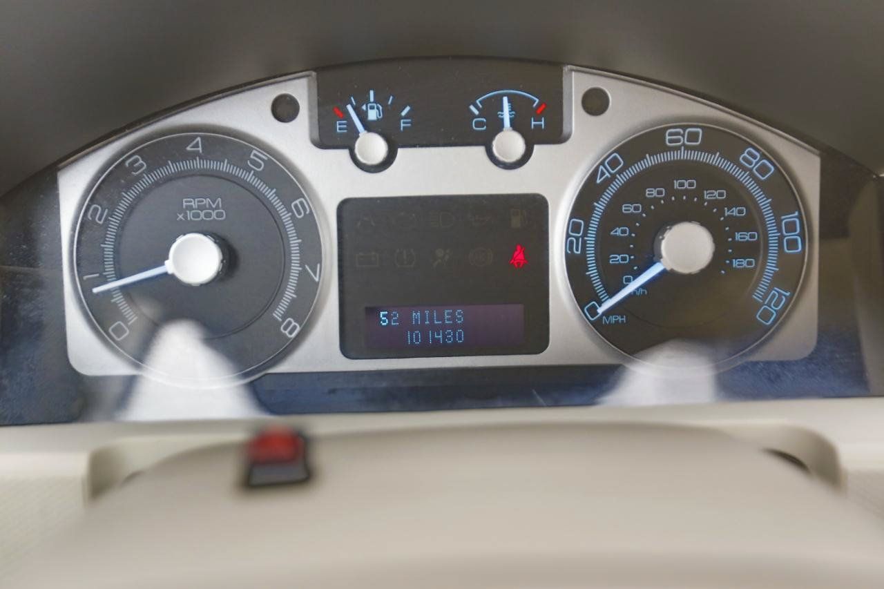 Used 2010 Mercury Mariner Premier FWD image 7