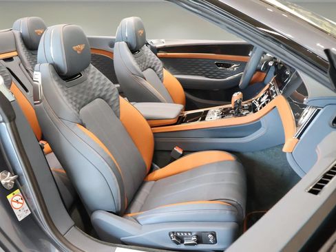 New 2026 Bentley Continental GTC AWD/4WD image 21