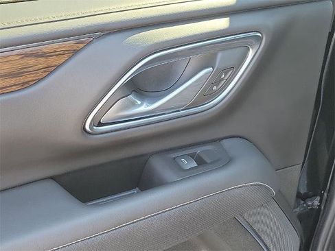 Used 2023 Chevrolet Tahoe Premier image 20