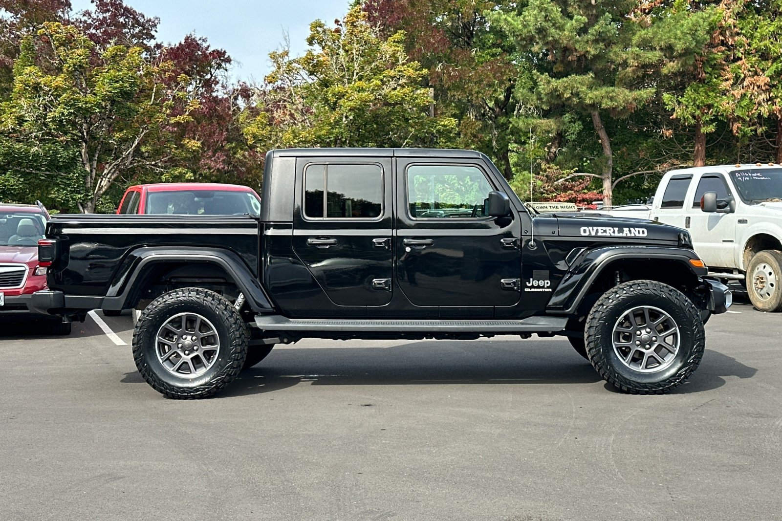 Used 2020 Jeep Gladiator Overland AWD/4WD image 3
