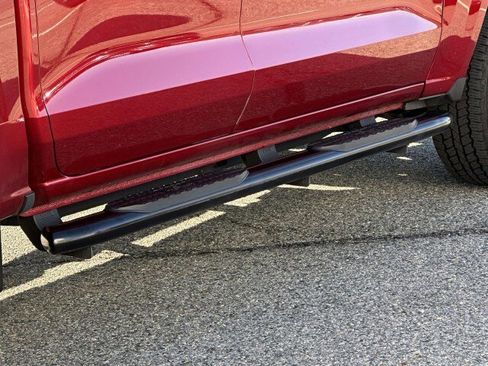 Certified 2024 Chevrolet Colorado Z71 w/ Z71 Convenience Package 2 image 10