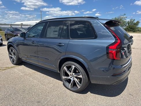 New 2026 Volvo XC90 B6 Ultra w/ Lounge Package image 5