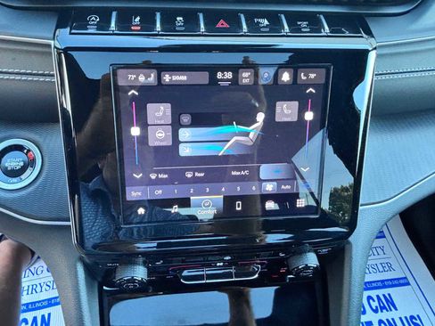 Certified 2024 Jeep Grand Cherokee Altitude image 18