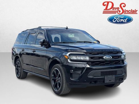 Used 2023 Ford Expedition Max Limited AWD/4WD image 4