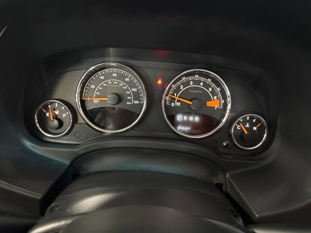 Used 2016 Jeep Compass Latitude w/ Sun/Sound Group AWD/4WD image 19