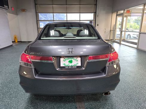 Used 2011 Honda Accord LX-P image 8