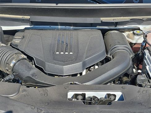 Used 2025 GMC Acadia Elevation w/ Elevation Premium Package image 31