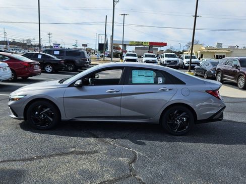 New 2026 Hyundai Elantra Sport FWD image 4