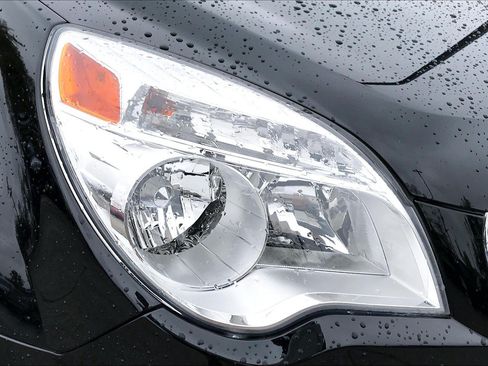 Used 2015 Chevrolet Equinox LT w/ Driver Convenience Package FWD image 26