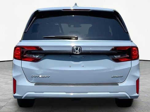 Used 2025 Honda Odyssey Sport-L image 6
