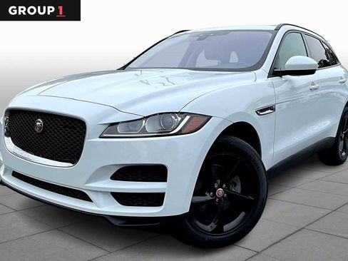 Used 2018 Jaguar F-PACE Premium image 1