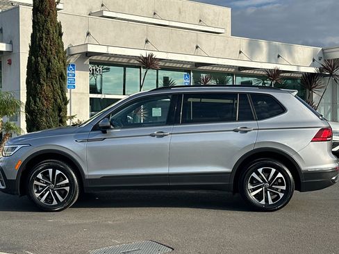 Used 2022 Volkswagen Tiguan S image 8