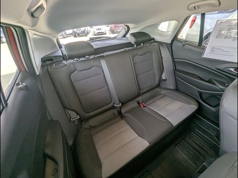 Used 2024 Chevrolet Trax LT w/ Driver Confidence Package FWD image 20