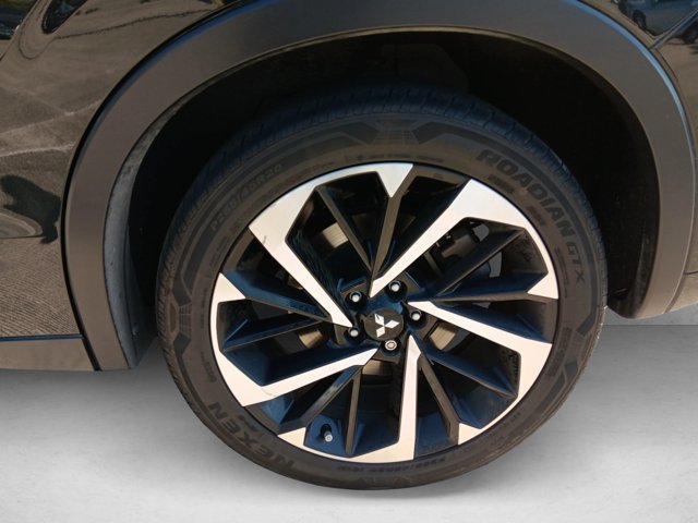 Used 2023 Mitsubishi Outlander SEL 40th Anniversary AWD/4WD image 20