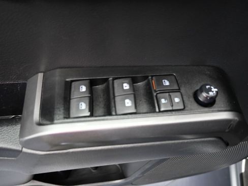 Certified 2023 Toyota Tacoma TRD Sport image 6