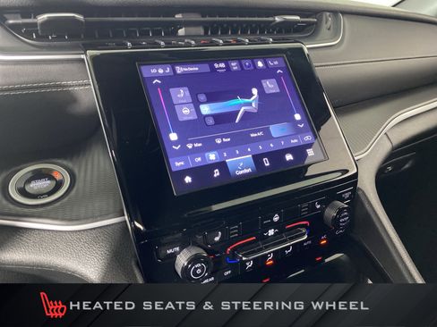 Used 2023 Jeep Grand Cherokee Altitude image 5