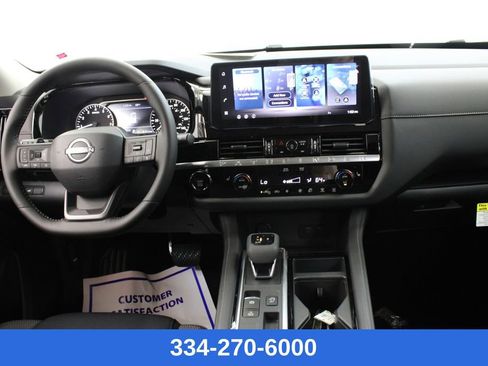 New 2026 Nissan Pathfinder SV image 8