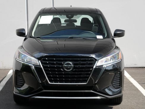 Used 2021 Nissan Kicks S FWD image 38