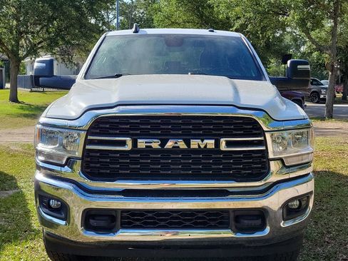 Used 2023 RAM 2500 Big Horn w/ Cold Weather Group AWD/4WD image 4
