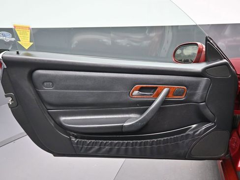 Used 2003 Mercedes-Benz SLK 230 image 9