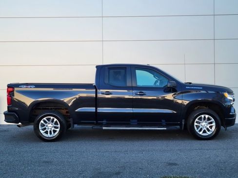 Used 2022 Chevrolet Silverado 1500 RST image 5