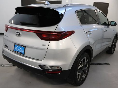 Used 2021 Kia Sportage EX AWD/4WD image 7