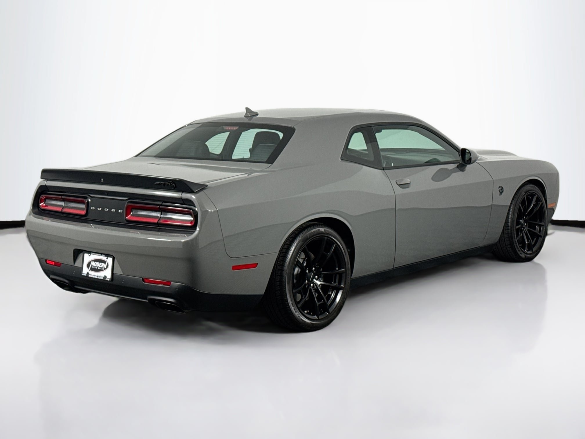 Used 2023 Dodge Challenger SRT Hellcat RWD image 15