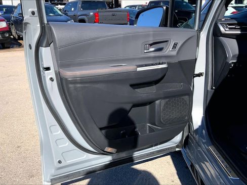 Used 2024 Toyota Sienna XSE image 21