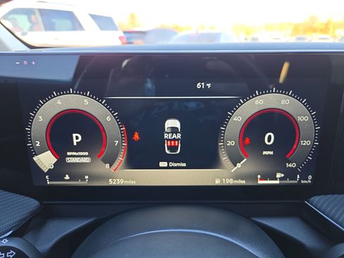 Used 2025 Nissan Kicks SR image 13