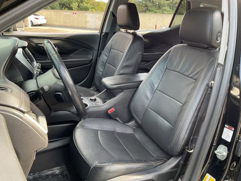 Used 2020 GMC Terrain SLT image 19