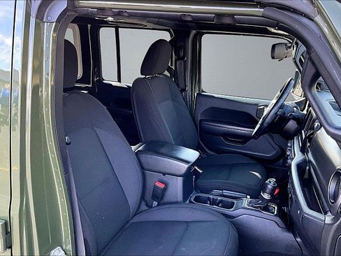 Used 2021 Jeep Wrangler Unlimited Sport AWD/4WD image 8
